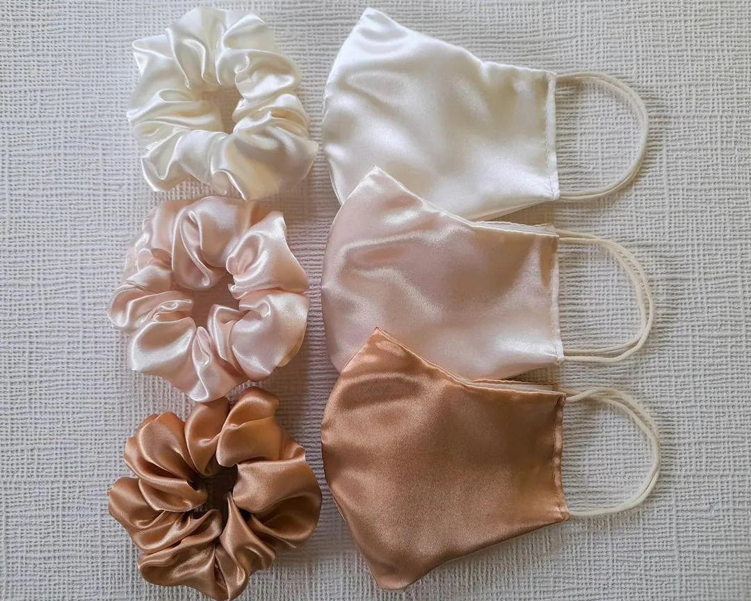 Title:
Luxury Satin Scrunchie & Face Mask Set – Soft Silk Feel Hair Tie3 Colors)